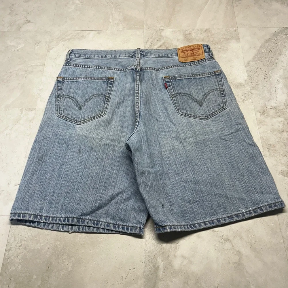 Levis hems style